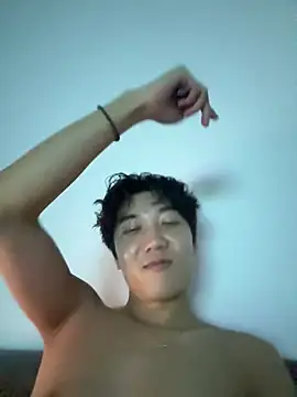 YourBadboy718 online show from 06.17.26