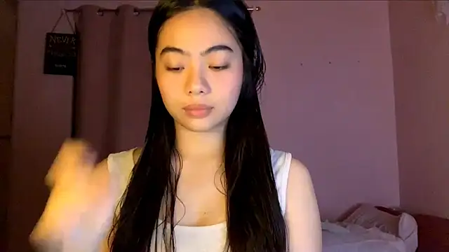 EnchantingEscalade online show from 06.01.26