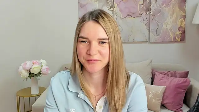Snapshot of RoxyReignn chatting on 06.10.26 RoxyReignn online show from 06.10.26