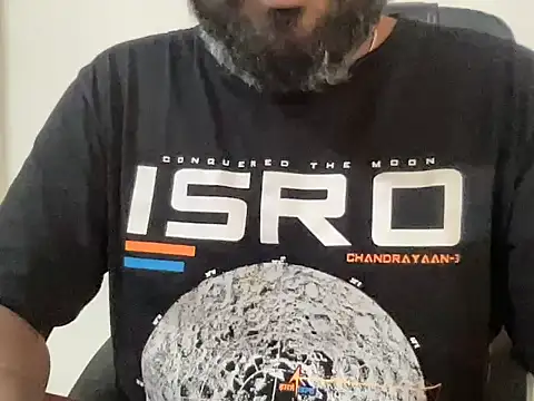 Snapshot of incestfukcerr chatting on 07.15.26 incestfukcerr online show from 07.15.26