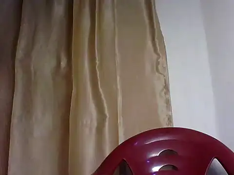 Snapshot of sexypie254 chatting on 06.22.26 sexypie254 online show from 06.22.26