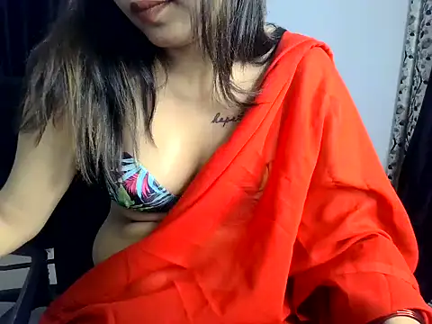 Snapshot of SatinKitty_1 chatting on 06.13.26 SatinKitty 1 online show from 06.13.26