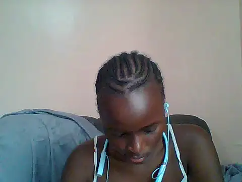 Snapshot of Beauty-Anka chatting on 06.13.26 Beauty-Anka online show from 06.13.26