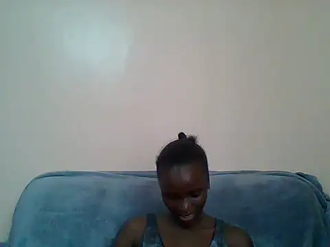 Snapshot of Beauty-Anka chatting on 06.18.26 Beauty-Anka online show from 06.18.26