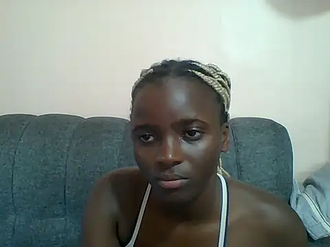 Snapshot of Beauty-Anka chatting on 07.14.26 Beauty-Anka online show from 07.14.26