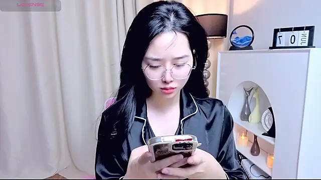 Snapshot of miuu6868 chatting on 06.08.26 miuu6868 online show from 06.08.26