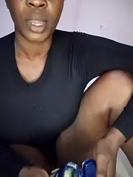 curvyperry online show from 06.13.26