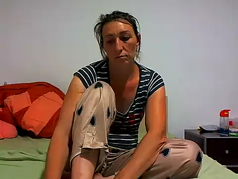 Snapshot of Kassandra06 chatting on 05.27.26 Kassandra06 online show from 05.27.26