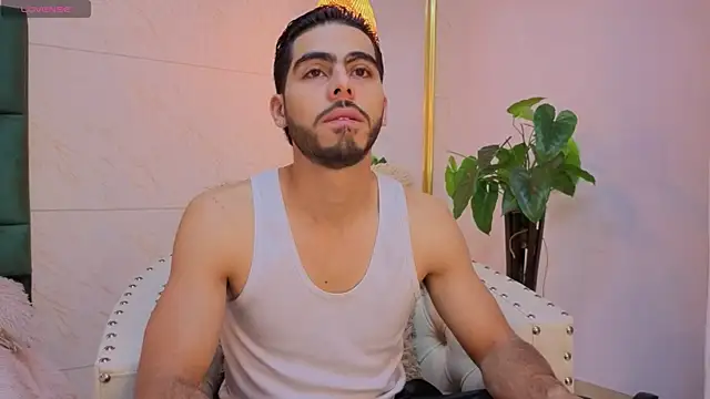 Snapshot of Jadiel_Stone chatting on 06.18.26 Jadiel Stone online show from 06.18.26