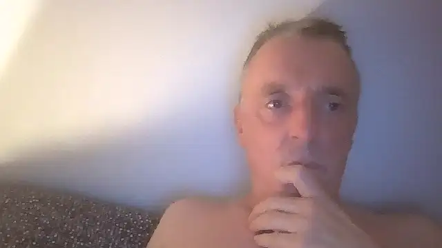 coucou9423 online show from 05.31.26