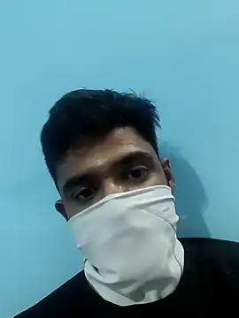 Snapshot of platinumdickgod chatting on 06.08.26 platinumdickgod online show from 06.08.26