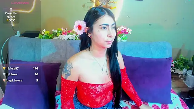 Snapshot of lucyfer_gpp chatting on 06.19.26 lucyfer gpp online show from 06.19.26