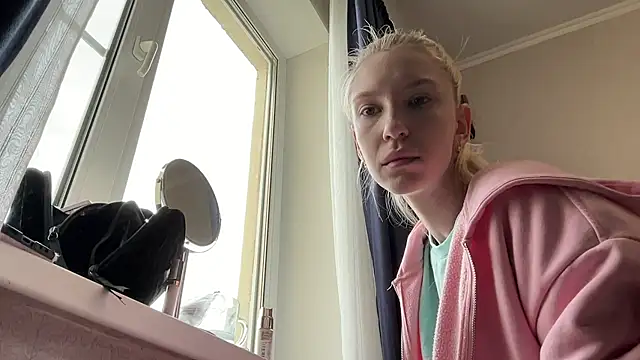 LunaWhiteX online show from 05.28.26
