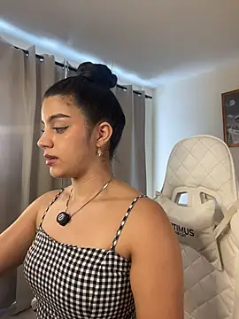 Amel Rosse online show from 07.26.26