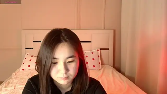 Snapshot of felice_kim chatting on 05.29.26 felice kim online show from 05.29.26