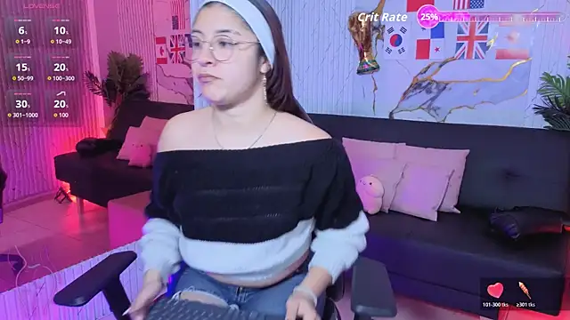 Snapshot of Zyra_tay chatting on 07.17.26 Zyra tay online show from 07.17.26