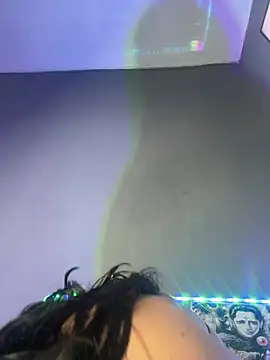 Snapshot of Naaria_ chatting on 07.18.26 Naaria online show from 07.18.26