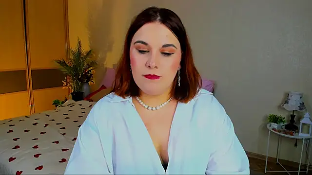 OliviaTwens online show from 07.09.26