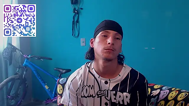 Snapshot of MrKingsaintx chatting on 06.20.26 MrKingsaintx online show from 06.20.26