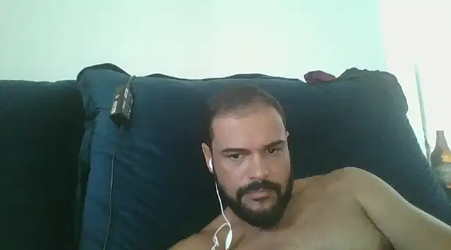 Pistola faminta online show from 02.18.25