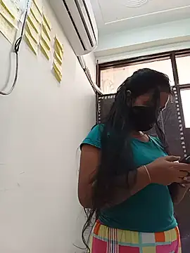 Snapshot of Riya_hot8 chatting on 07.15.26 Riya hot8 online show from 07.15.26