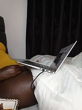 Snapshot of melaninglasskin chatting on 06.05.26 melaninglasskin online show from 06.05.26