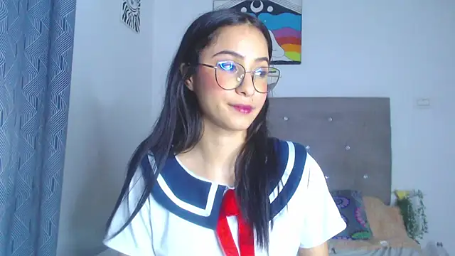 alanasaenz  online show from 06.14.26