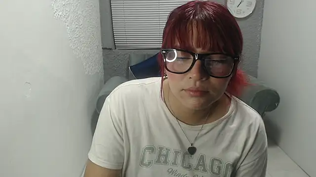 Snapshot of beckysexyhot chatting on 05.28.26 beckysexyhot online show from 05.28.26