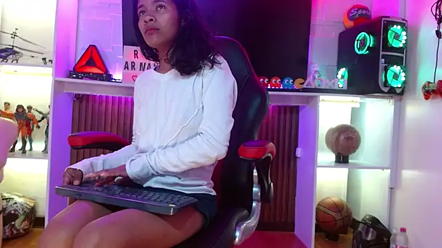 QueenMarilyn online show from 06.11.26