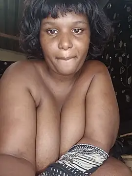 Snapshot of afrobabe18 chatting on 06.29.26 afrobabe18 online show from 06.29.26