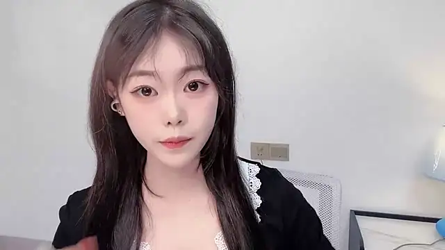 Snapshot of smalldaiwang chatting on 07.23.26 smalldaiwang online show from 07.23.26