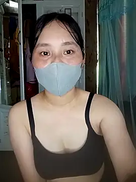 Snapshot of thy_asia chatting on 06.06.26 thy asia online show from 06.06.26