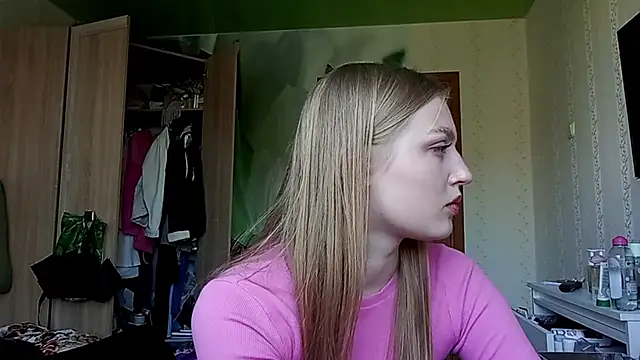 Snapshot of NorineGressett chatting on 06.14.26 NorineGressett online show from 06.14.26