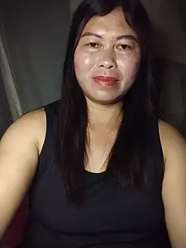 Snapshot of -Hatybi- chatting on 05.29.26 -Hatybi- online show from 05.29.26