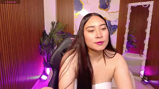 Nanni tay online show from 06.28.26