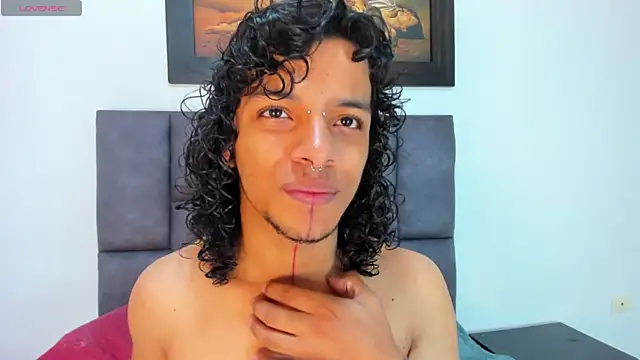 Snapshot of Lucas_cruz1 chatting on 07.24.26 Lucas cruz1 online show from 07.24.26