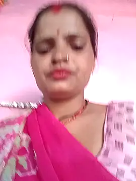 Snapshot of Divya_hot88 chatting on 06.25.26 Divya hot88 online show from 06.25.26