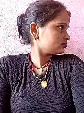 Snapshot of Divya_hot88 chatting on 07.05.26 Divya hot88 online show from 07.05.26