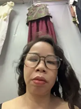 Snapshot of honghong_mother chatting on 07.02.26 honghong mother online show from 07.02.26