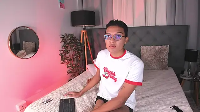 Snapshot of Camilo_Santoss chatting on 06.11.26 Camilo Santoss online show from 06.11.26