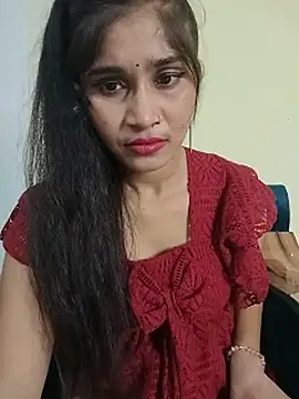 Snapshot of Naughty_Kiara_ chatting on 07.05.26 Naughty Kiara online show from 07.05.26