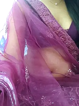 Snapshot of Tamildreamgurl chatting on 07.07.26 Tamildreamgurl online show from 07.07.26