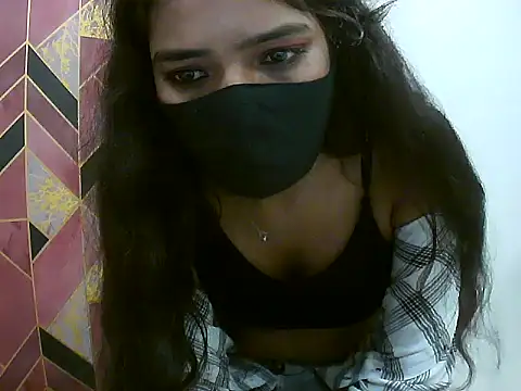 Snapshot of Hot-Roshni chatting on 06.07.26 Hot-Roshni online show from 06.07.26