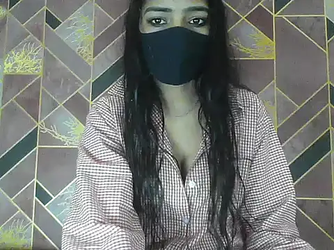 Snapshot of Hot-Roshni chatting on 06.29.26 Hot-Roshni online show from 06.29.26