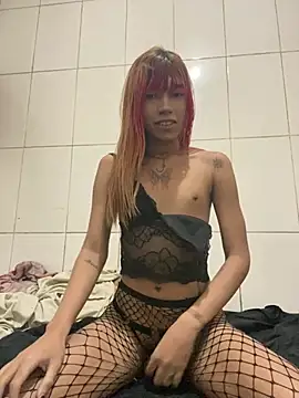 Snapshot of itevellyn_ chatting on 07.27.26 itevellyn online show from 07.27.26