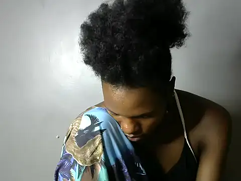 Snapshot of Blessings_lumi chatting on 06.15.26 Blessings lumi online show from 06.15.26