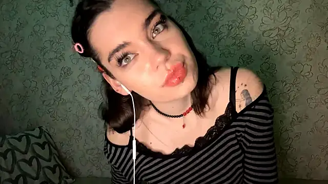 LaceyBatter online show from 06.23.26