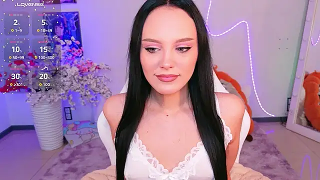 Snapshot of Cassadyy chatting on 06.30.26 Cassadyy online show from 06.30.26