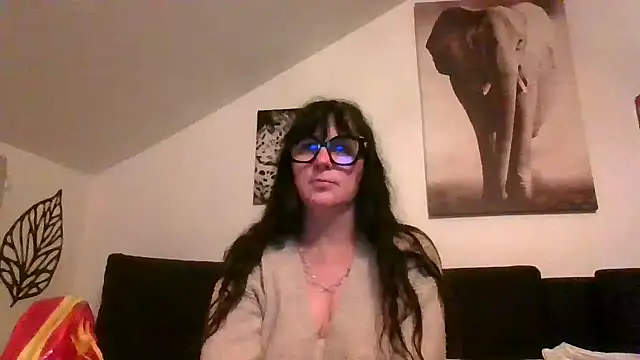 Snapshot of sexujuly88 chatting on 05.19.26 sexujuly88 online show from 05.19.26