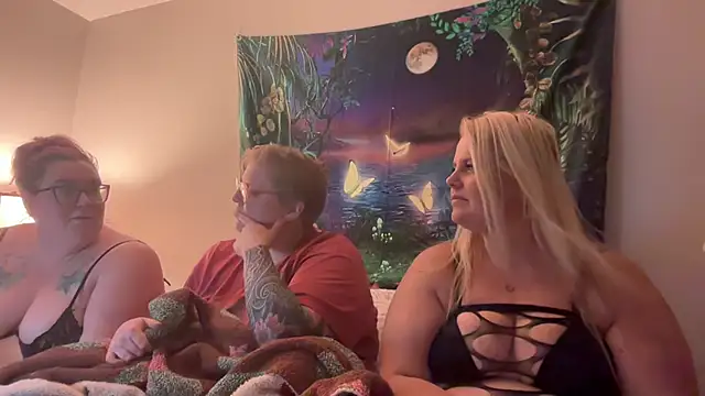 Girthdaddy9 online show from 07.22.26